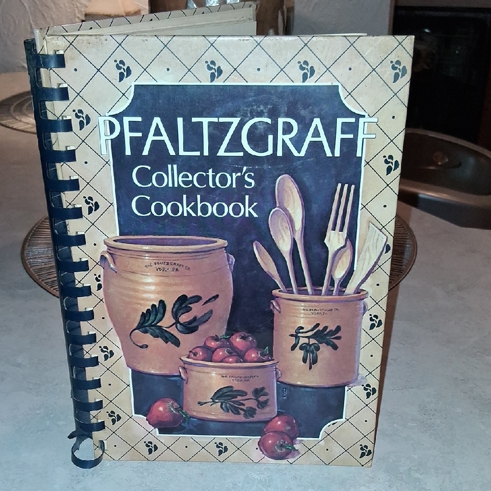 Pfatzgraff Collector's Cookbook